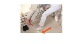 扶抱轉移有妙法 正確姿勢你要知 - 長者安居協會:一線通®平安鐘服務